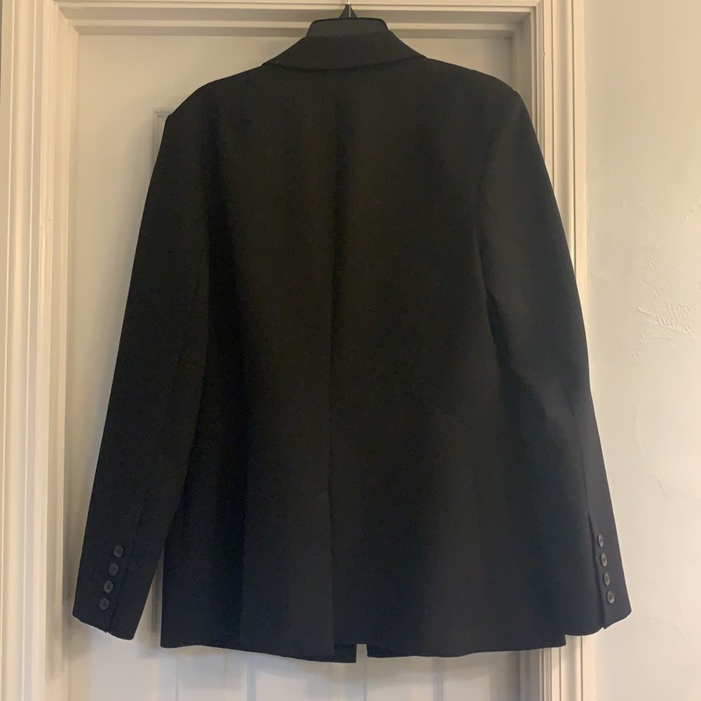 Blazer - Picture 2 of 2